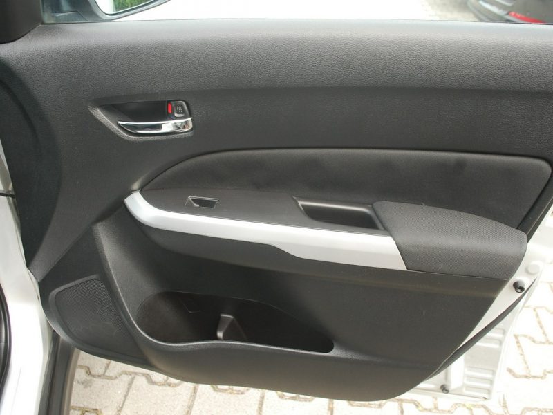 Suzuki Vitara Pierwsza-rej 2016,Kamera,Navi II (2015-2019)