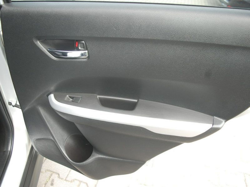 Suzuki Vitara Pierwsza-rej 2016,Kamera,Navi II (2015-2019)