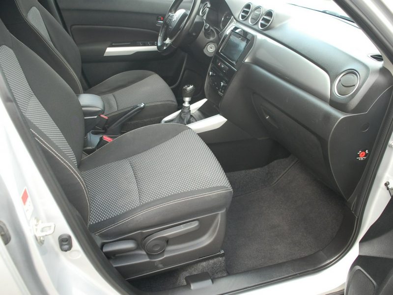 Suzuki Vitara Pierwsza-rej 2016,Kamera,Navi II (2015-2019)