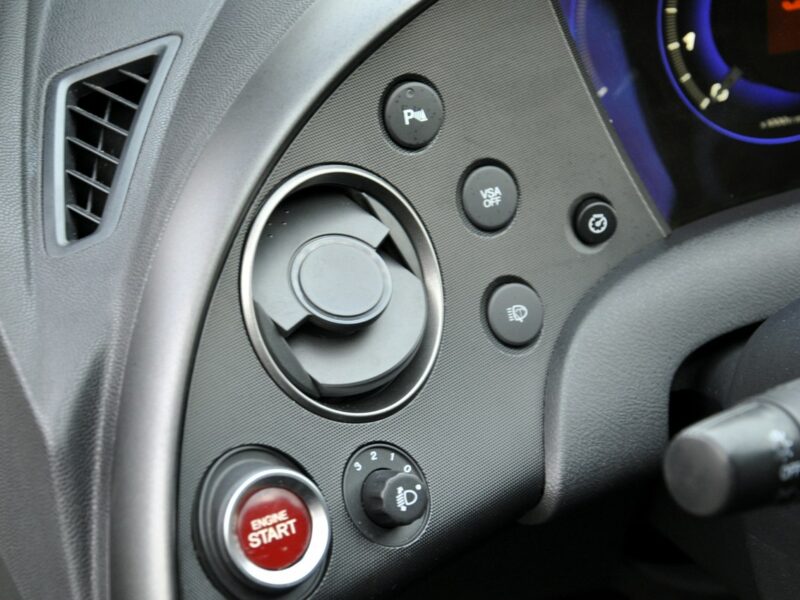 Honda Civic 1,8i-Vtec 140KM SPORT/Serwisowany/Parktronic/Alufelgi/USB/Model2011 VIII (2006-2011)