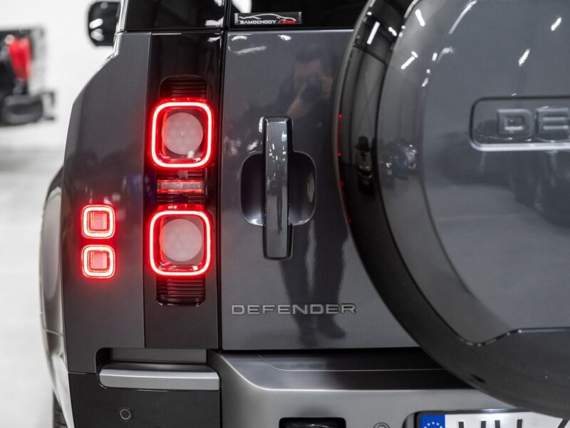 Land Rover Defender 130 5.0 V8 500KM. Jedyny taki. Bezwypadkowy. Gwarancja 11.2028. IV (2019-)