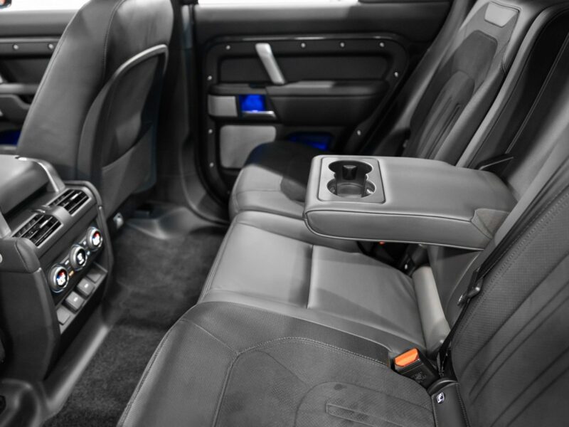 Land Rover Defender 130 5.0 V8 500KM. Jedyny taki. Bezwypadkowy. Gwarancja 11.2028. IV (2019-)