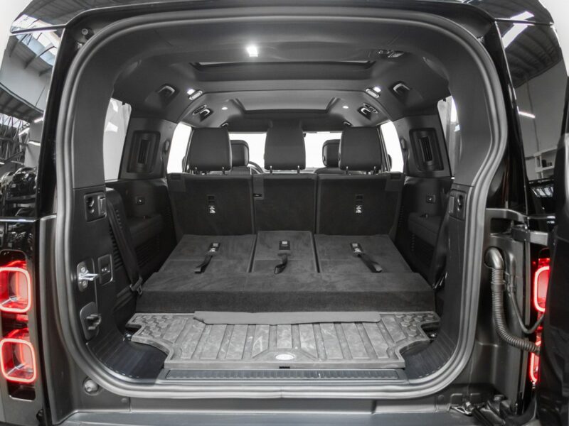 Land Rover Defender 130 5.0 V8 500KM. Jedyny taki. Bezwypadkowy. Gwarancja 11.2028. IV (2019-)