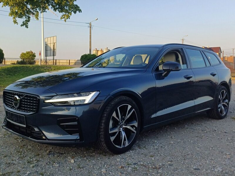 Volvo V60 Mild Hybrid Przebieg: 12.500 km II (2018-)