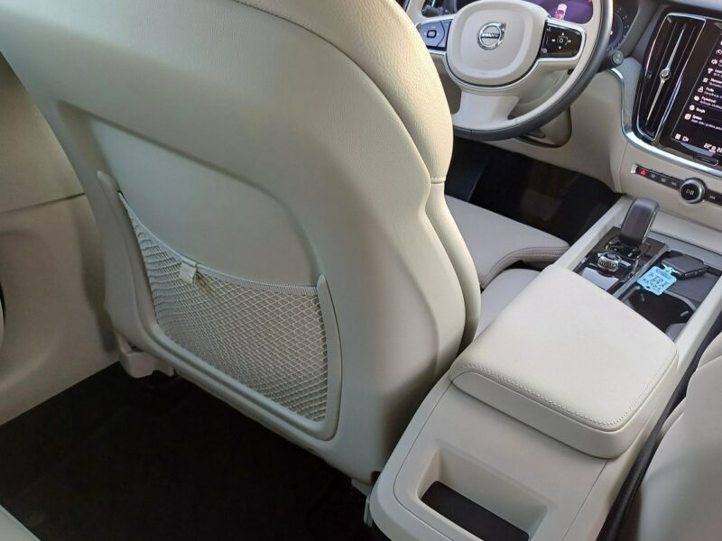 Volvo V60 Mild Hybrid Przebieg: 12.500 km II (2018-)