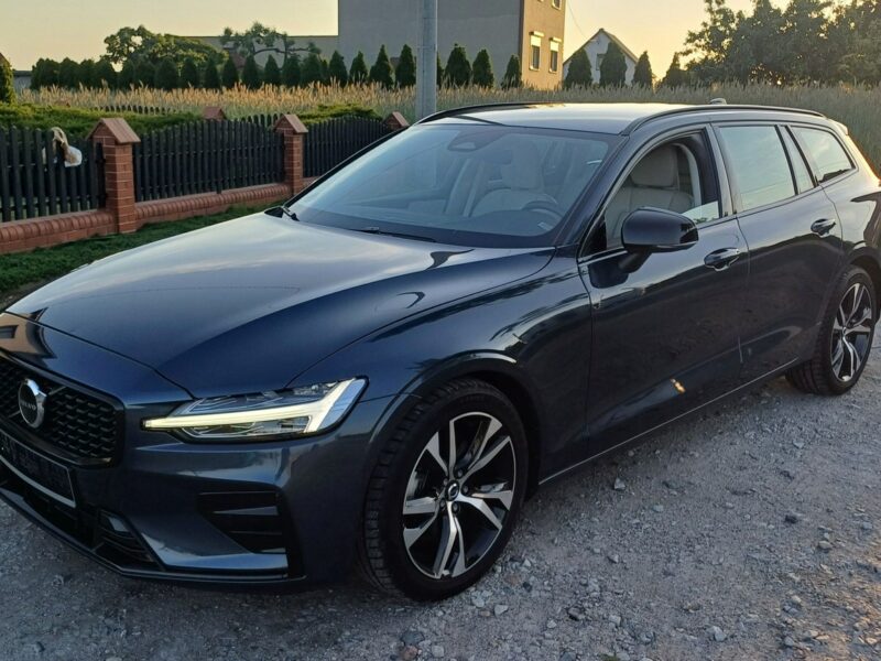Volvo V60 Mild Hybrid Przebieg: 12.500 km II (2018-)