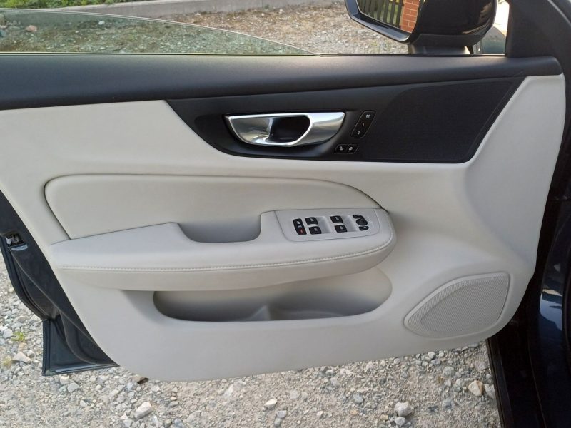 Volvo V60 Mild Hybrid Przebieg: 12.500 km II (2018-)