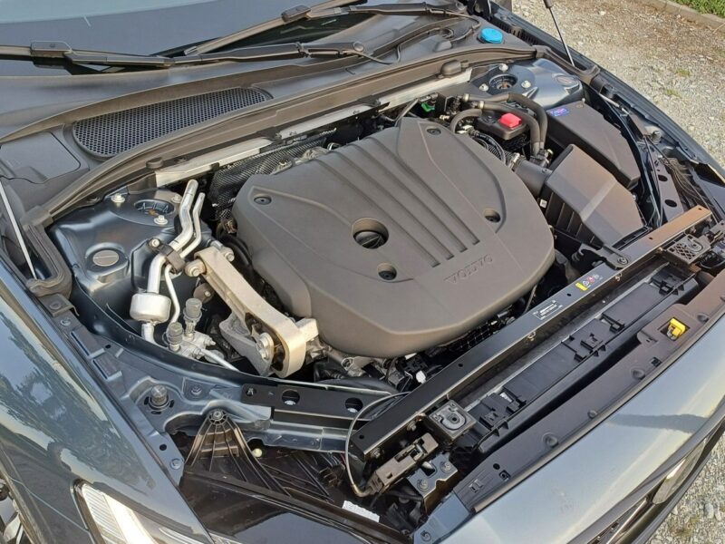 Volvo V60 Mild Hybrid Przebieg: 12.500 km II (2018-)