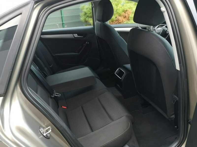 Audi A4 2.0TDI 136KM Klimatronik Tempomat Ledy Bi xenon Serwis Gwarancja B8 (2007-2015)