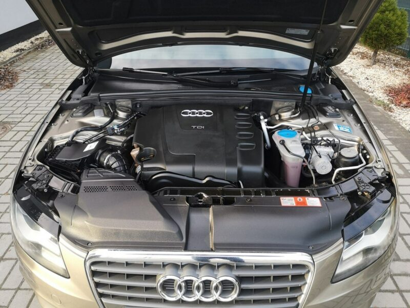 Audi A4 2.0TDI 136KM Klimatronik Tempomat Ledy Bi xenon Serwis Gwarancja B8 (2007-2015)