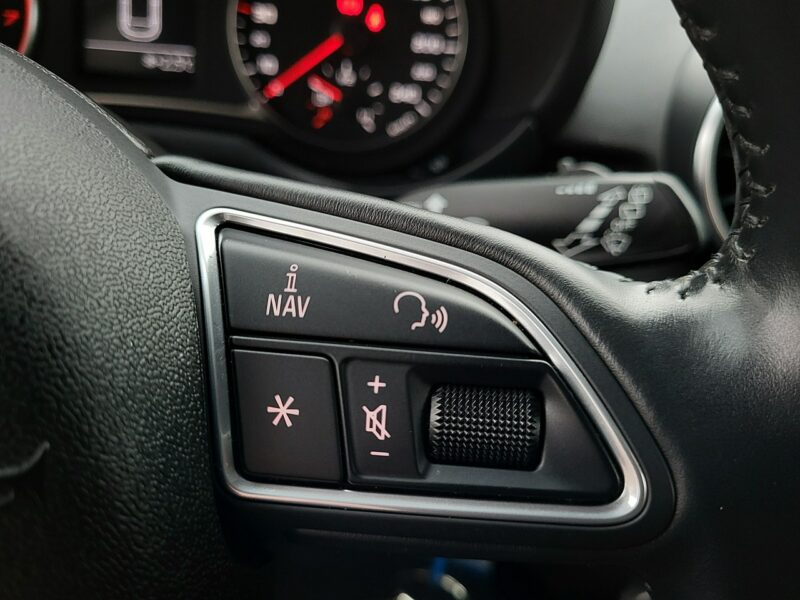 Audi A1 serwis ASO, S Line, Full Led 8X (2010-)