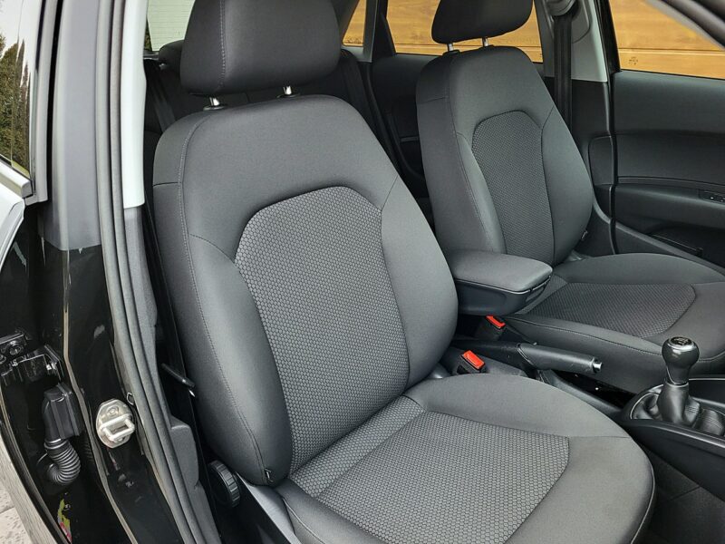 Audi A1 serwis ASO, S Line, Full Led 8X (2010-)