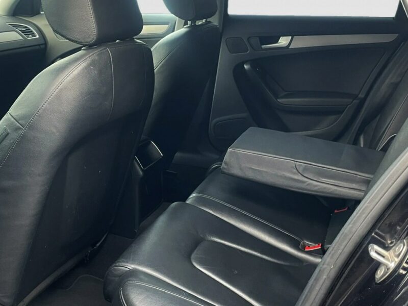 Audi A4 2.0 TDI/Skórzana tapicerka/Navi/MMI/Bixenon/Podgrzewane fotele B8 (2007-2015)