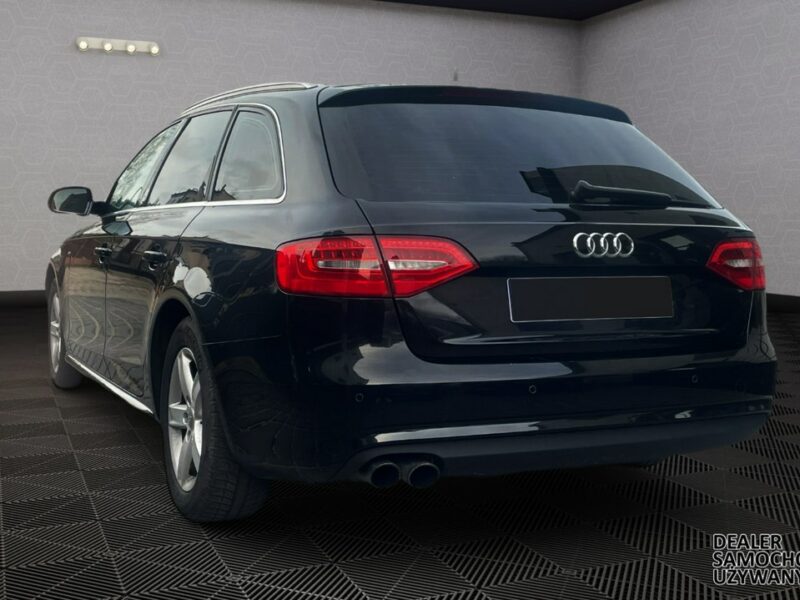 Audi A4 2.0 TDI/Skórzana tapicerka/Navi/MMI/Bixenon/Podgrzewane fotele B8 (2007-2015)