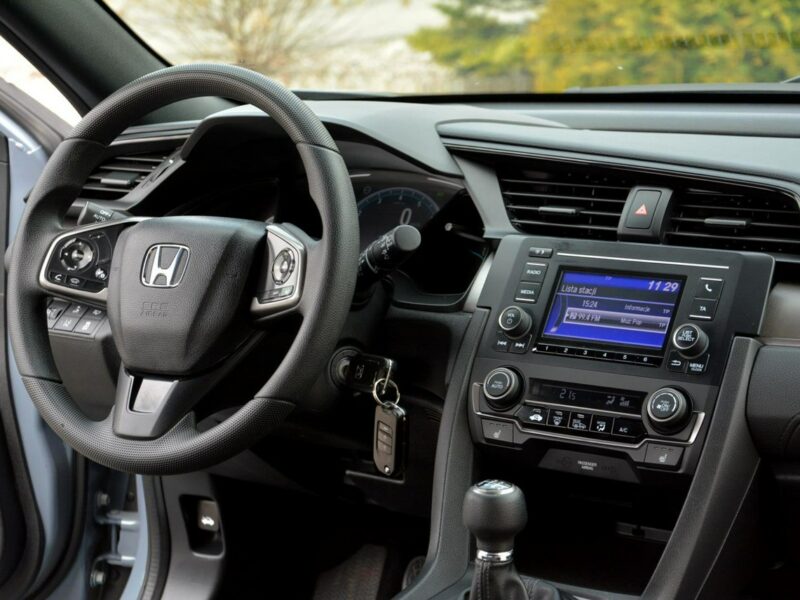 Honda Civic 1.0T (126KM)Comfort Radar ACC Ledy Kamera z Niemiec Piękna IX (2011-)