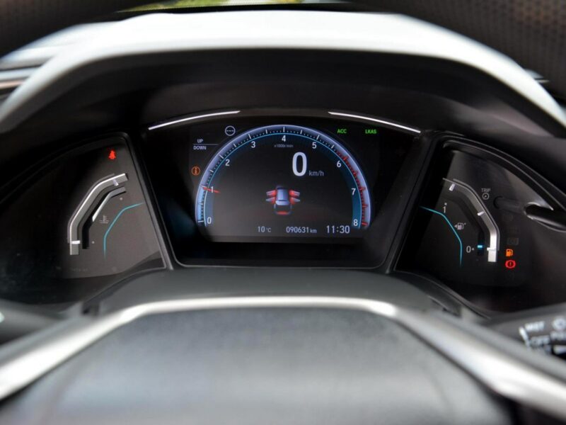 Honda Civic 1.0T (126KM)Comfort Radar ACC Ledy Kamera z Niemiec Piękna IX (2011-)