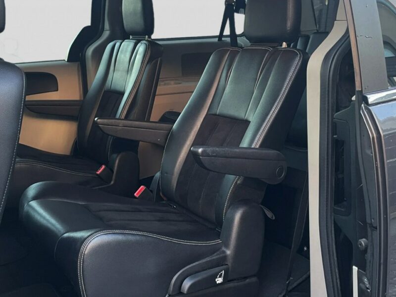 Dodge Grand Caravan 30Th/Skóra+Alcantara/Kamera cofania/Android/7os/Alu17 V (2007-)