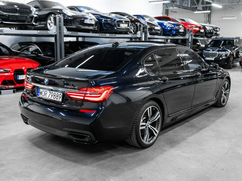 BMW 740 xDrive 320KM M-Sport. 22 000 km! Masaże. Skrętna oś. ACC. G12 (2015-...)