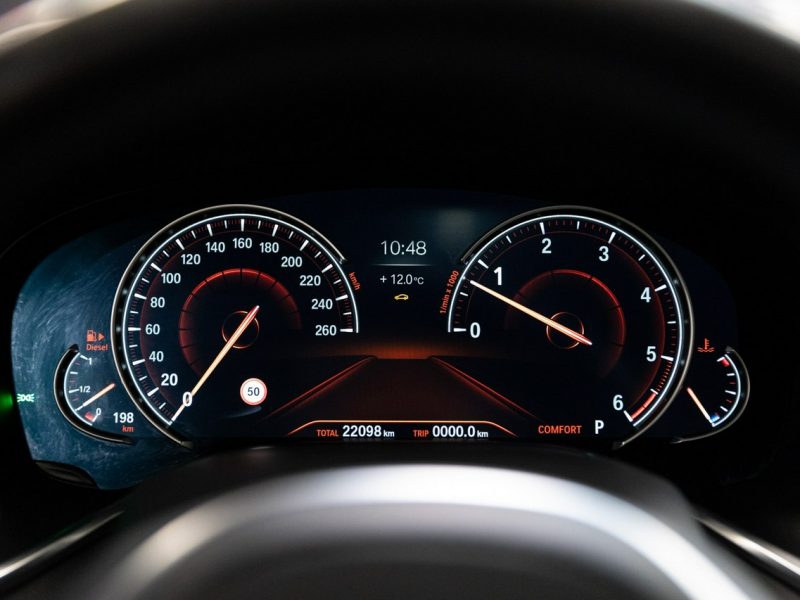 BMW 740 xDrive 320KM M-Sport. 22 000 km! Masaże. Skrętna oś. ACC. G12 (2015-...)