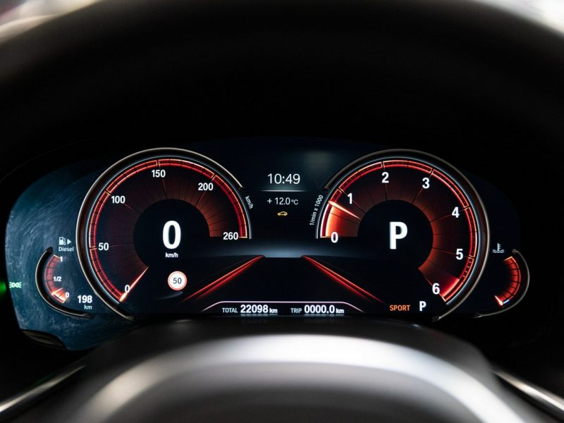 BMW 740 xDrive 320KM M-Sport. 22 000 km! Masaże. Skrętna oś. ACC. G12 (2015-...)