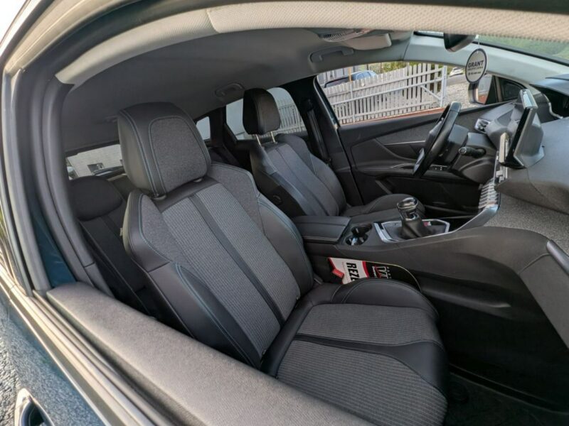 Peugeot 3008 Roczna Gwarancja, KAMERA COFANIA II (2016-)