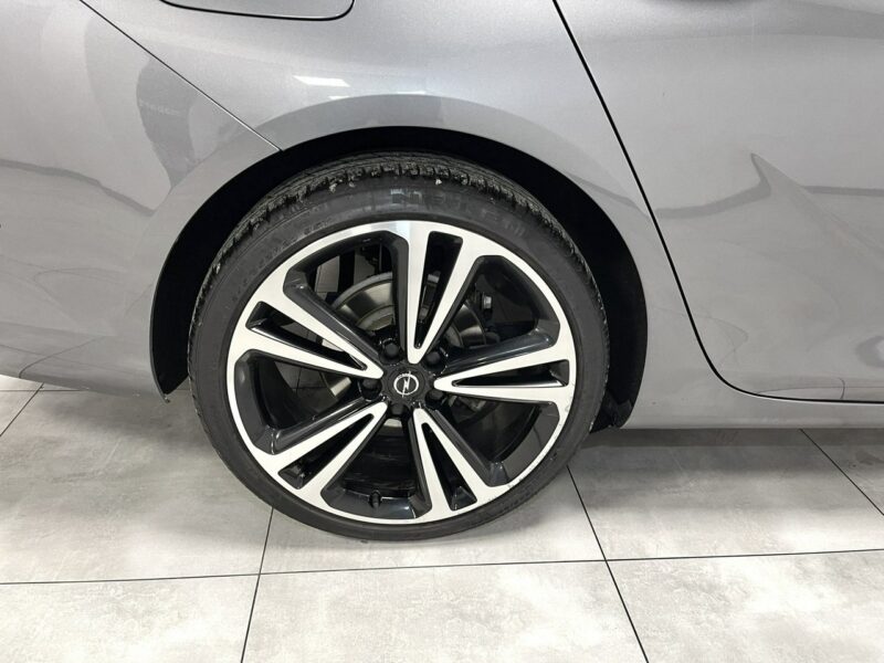 Opel Insignia 2.0 CDTI 170KM*Ultimate Exclusi*AppleCar*LUXLed*KeyLess*Virtua*Niemiec B (2017-)