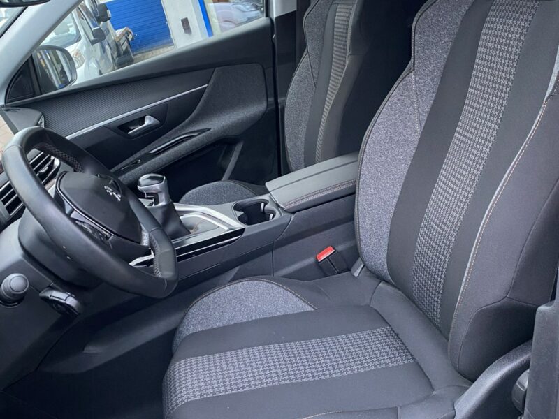 Peugeot 3008 Niski Przebieg, Navi, Tempomat, Gwarancja! II (2016-)