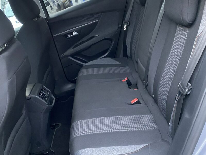 Peugeot 3008 Niski Przebieg, Navi, Tempomat, Po pełnym serwisie! II (2016-)