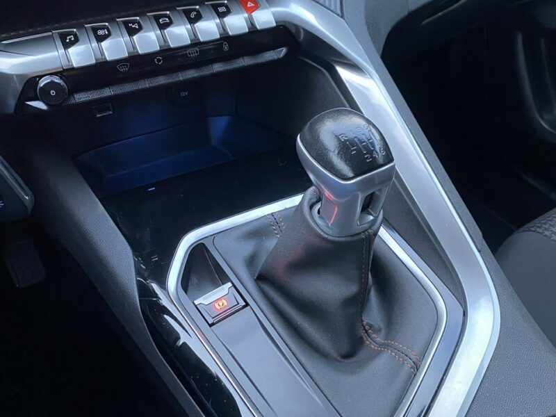 Peugeot 3008 Niski Przebieg, Navi, Tempomat, Po pełnym serwisie! II (2016-)