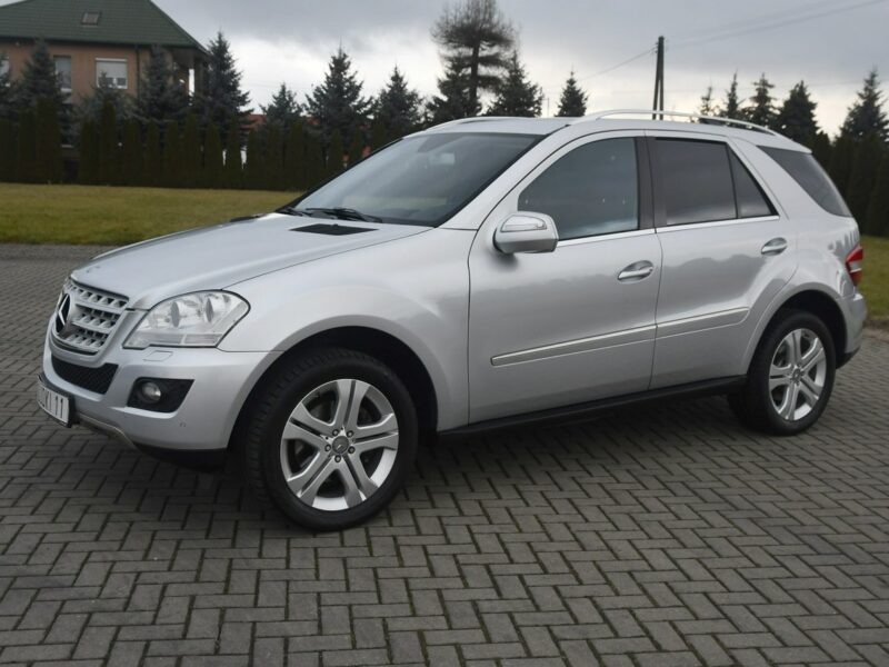 Mercedes ML 320 3,0cdi Automat,Alcantara,Navi,Podg.Fot.Klimatr 2 str.Xenony W164 (2005-)