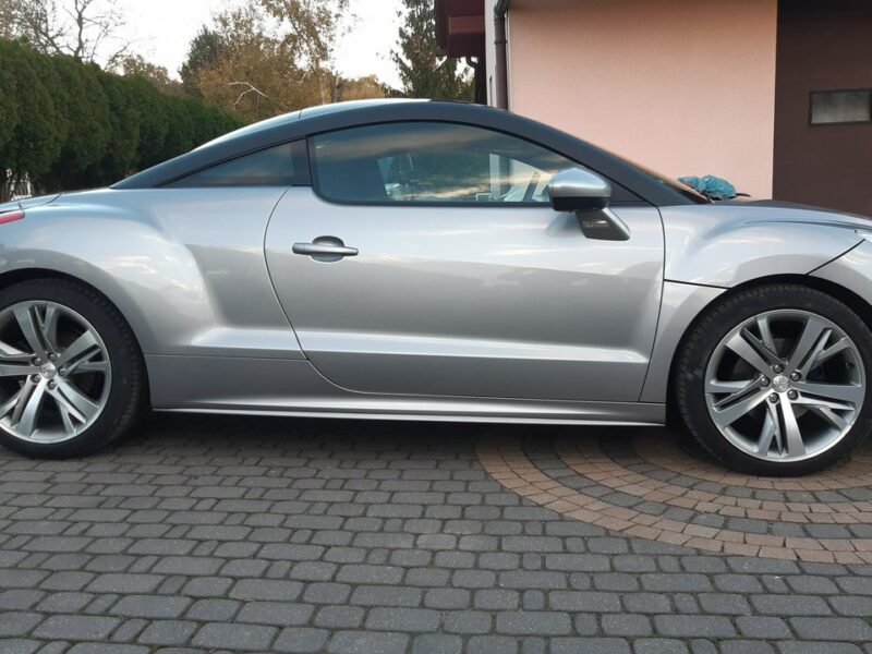 Peugeot RCZ