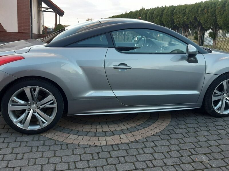 Peugeot RCZ