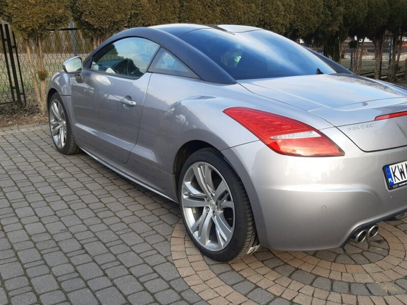 Peugeot RCZ