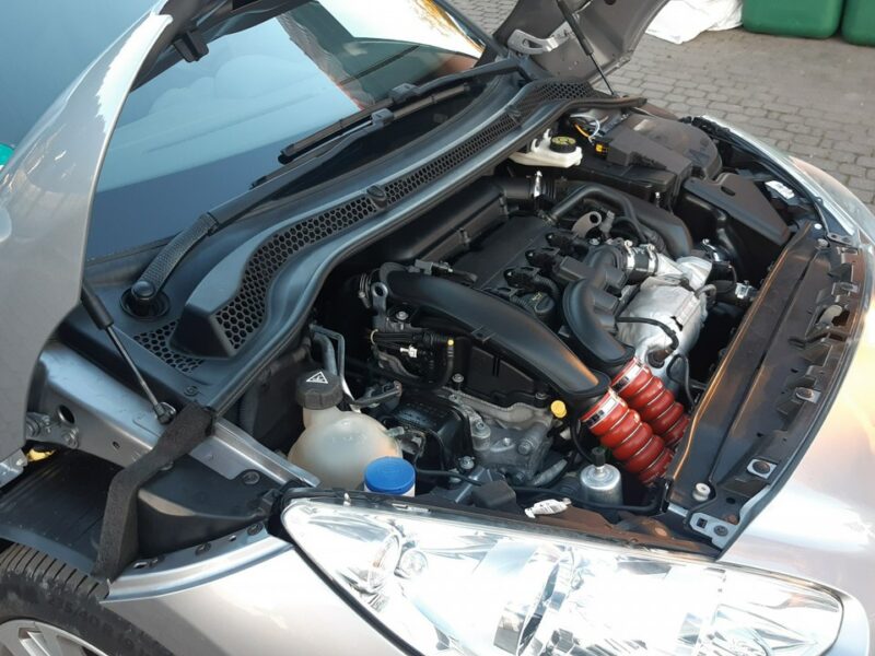 Peugeot RCZ