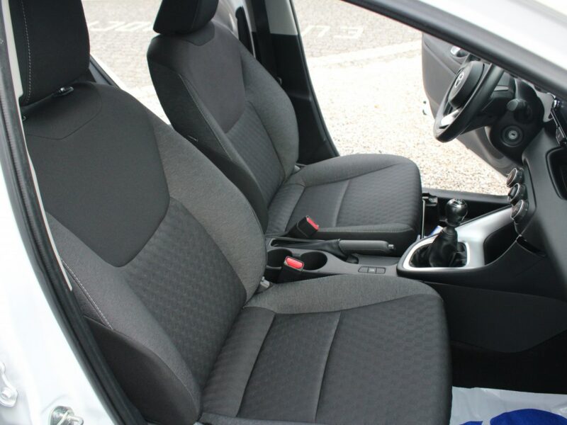 Toyota Yaris 1.5 Dynamic Force 125KM Comfort IV (2020-)