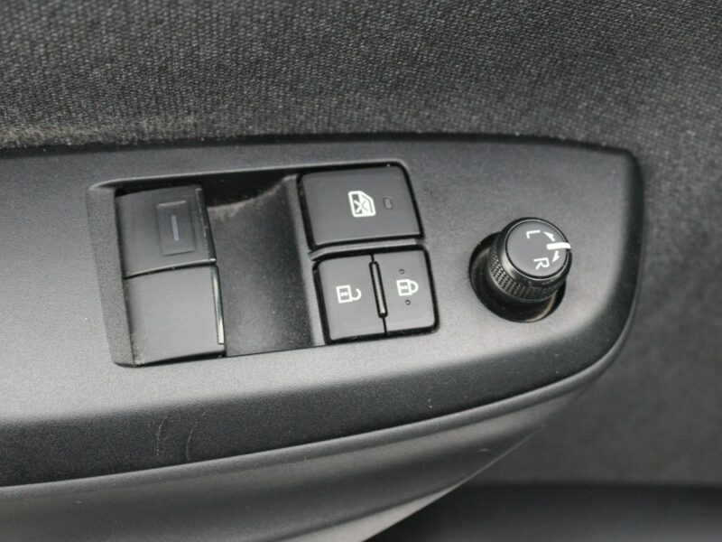 Toyota Yaris 1.5 Dynamic Force 125KM Comfort IV (2020-)