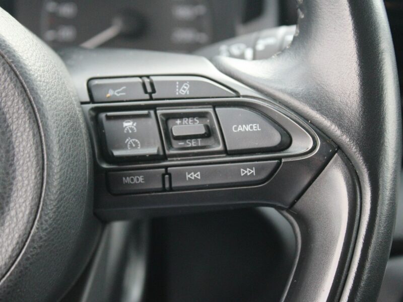 Toyota Yaris 1.5 Dynamic Force 125KM Comfort IV (2020-)