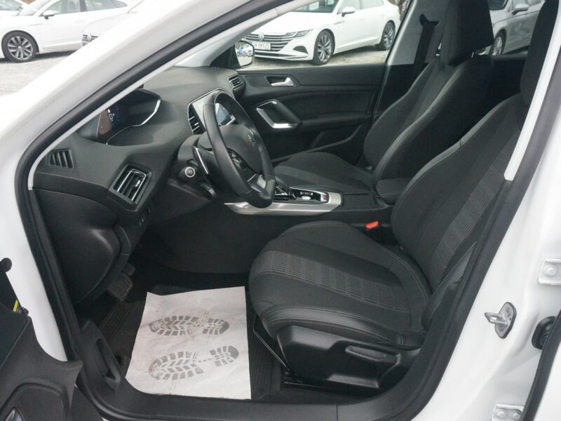 Peugeot 308 1.5 BlueHDi/130 KM Allure Pack Salon PL Fvat 23% PO2UH44 T9 (2014-2021)