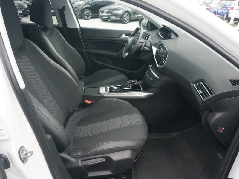 Peugeot 308 1.5 BlueHDi/130 KM Allure Pack Salon PL Fvat 23% PO2UH44 T9 (2014-2021)