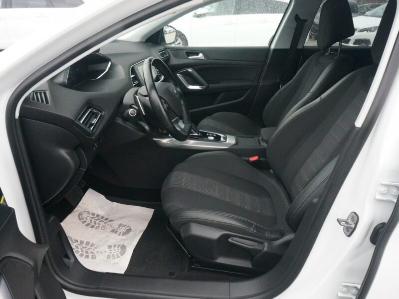 Peugeot 308 1.5 BlueHDi/130 KM Allure Pack Salon PL Fvat 23% PO2UH46 T9 (2014-2021)