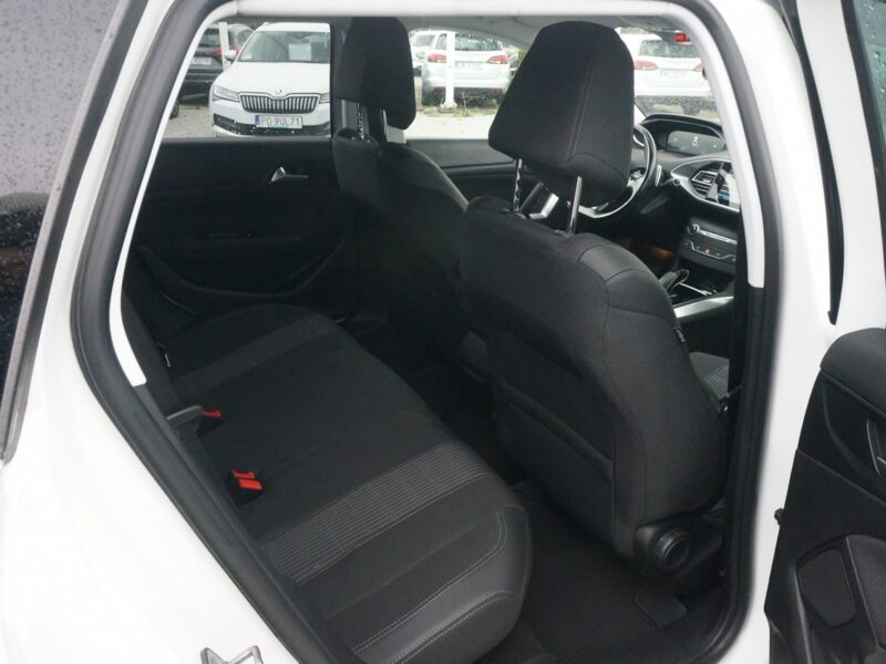 Peugeot 308 1.5 BlueHDi/130 KM Allure Pack Salon PL Fvat 23% PO2UH46 T9 (2014-2021)