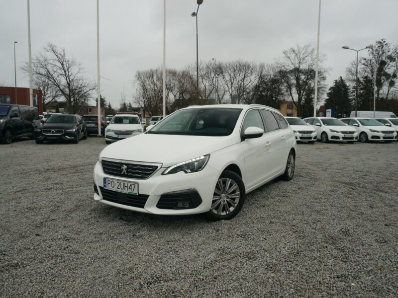 Peugeot 308 1.5 BlueHDi/130 KM Allure Pack Salon PL Fvat 23% PO2UH47 ## T9 (2014-2021)