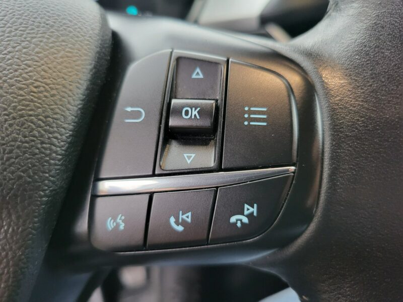 Ford Focus 2020Tylko Salon Polska 1Właściciel GWARANCJA Bezwypodkowy serwis ASO. Mk4 (2018-)