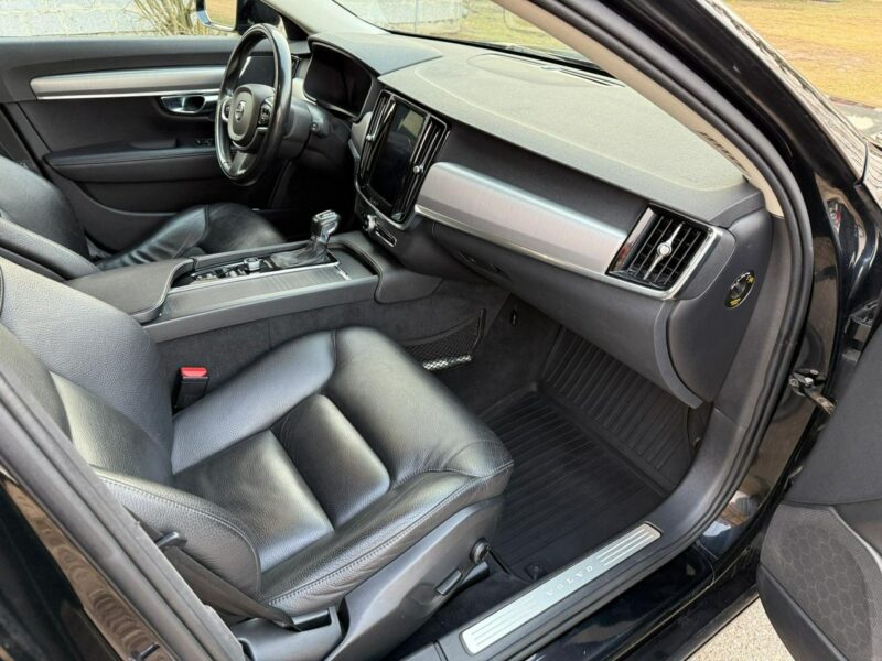 Volvo V90 Momentum 2.0 T 254KM Benzyna Aktywny Tempomat