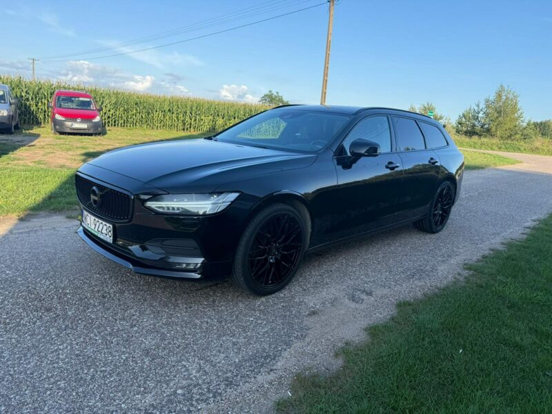 Volvo V90 Momentum 2.0 T 254KM Benzyna Aktywny Tempomat