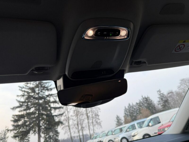 Volvo V90 Momentum 2.0 T 254KM Benzyna Aktywny Tempomat