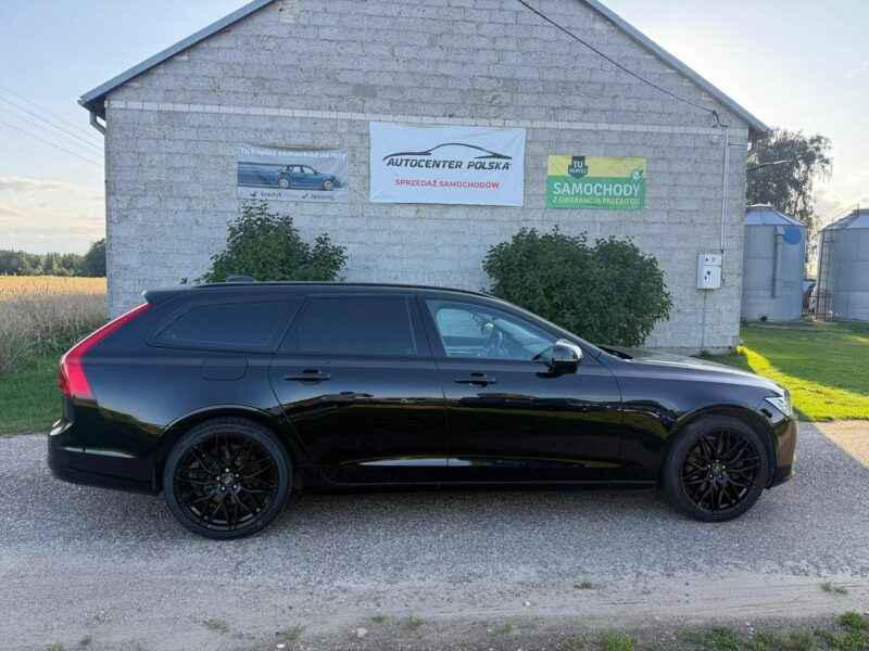 Volvo V90 Momentum 2.0 T 254KM Benzyna Aktywny Tempomat