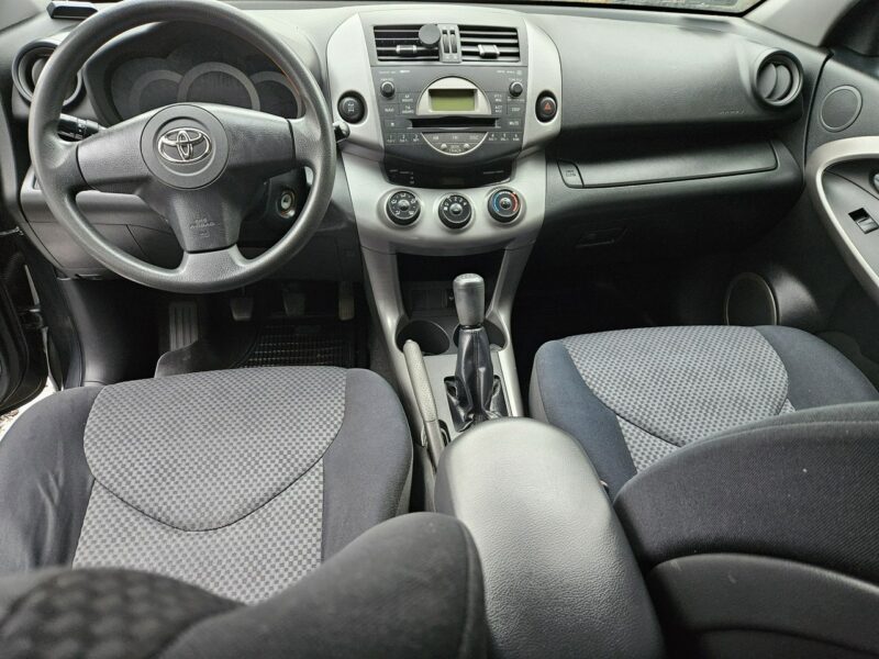 Toyota RAV-4 4 x4 / Krajowy / Klimatyzacja III (2006-2012)