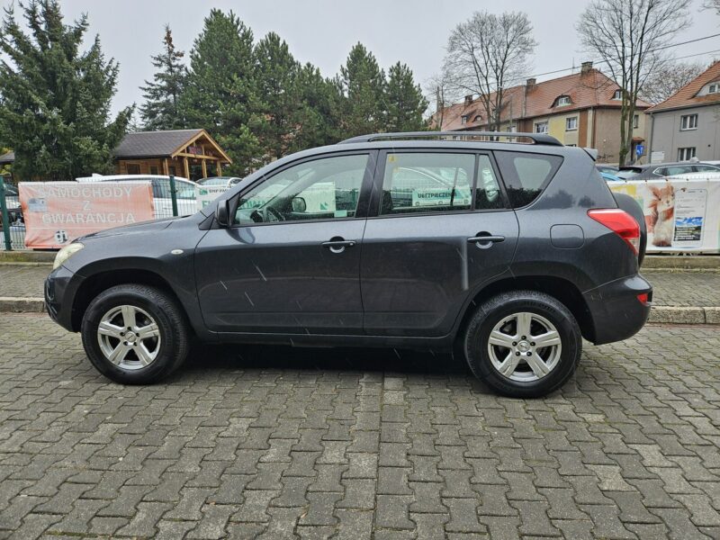Toyota RAV-4 4 x4 / Krajowy / Klimatyzacja III (2006-2012)