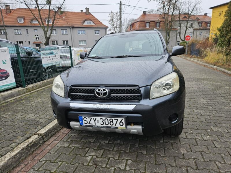 Toyota RAV-4 4 x4 / Krajowy / Klimatyzacja III (2006-2012)
